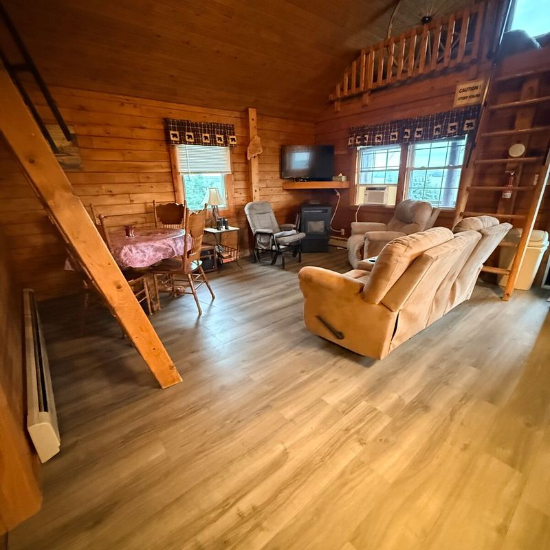 Living room & loft photo 2